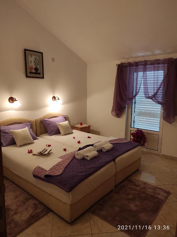 Apartmani Steni 스베티스테판 외부 사진