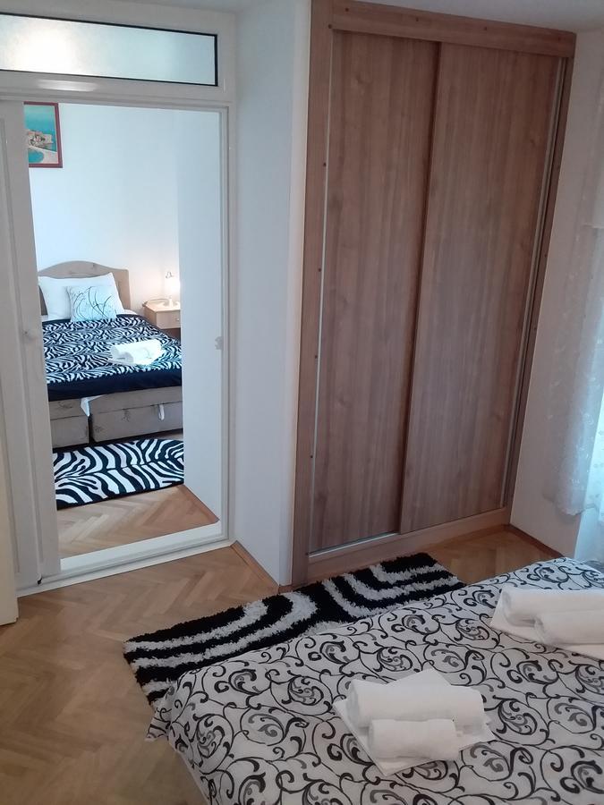 Apartmani Steni 스베티스테판 외부 사진